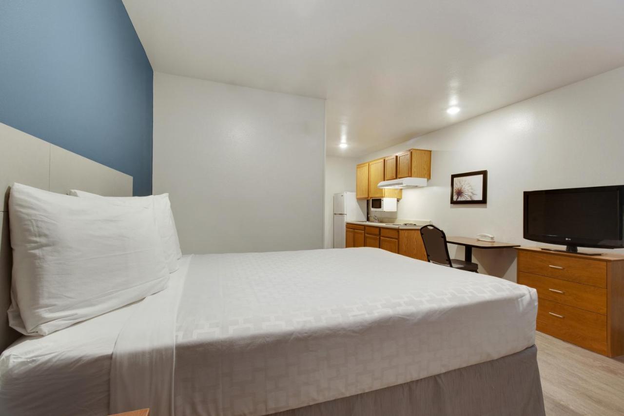 Woodspring Suites Houston Westchase Exterior foto
